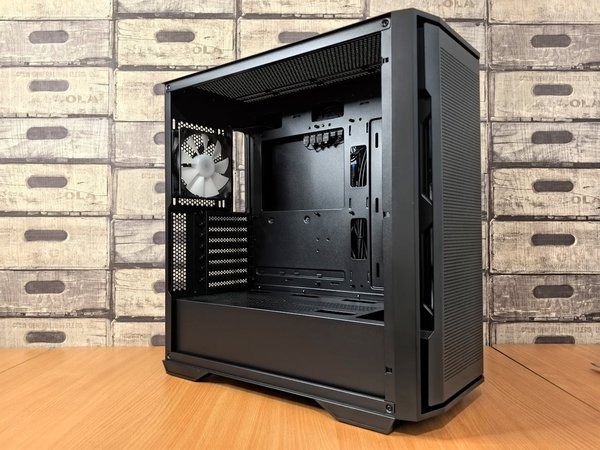 Comment choisir le bon boîtier PC pour une configuration de refroidissement liquide ?